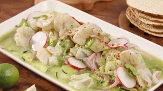 Delicioso aguachile verde con lo picosito del chile serrano y la Salsa México Lindo Habanero Verde®